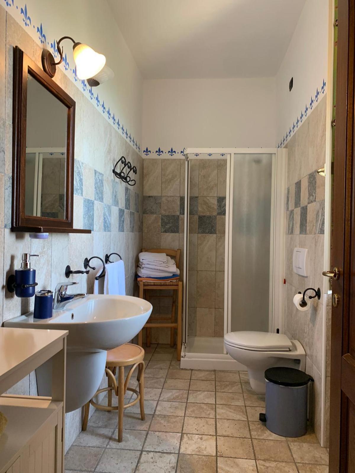 Agriturismo Cascina Anri Mango Ngoại thất bức ảnh